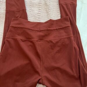 EUC vuori daily leggings